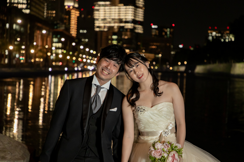 和田倉城跡前にて