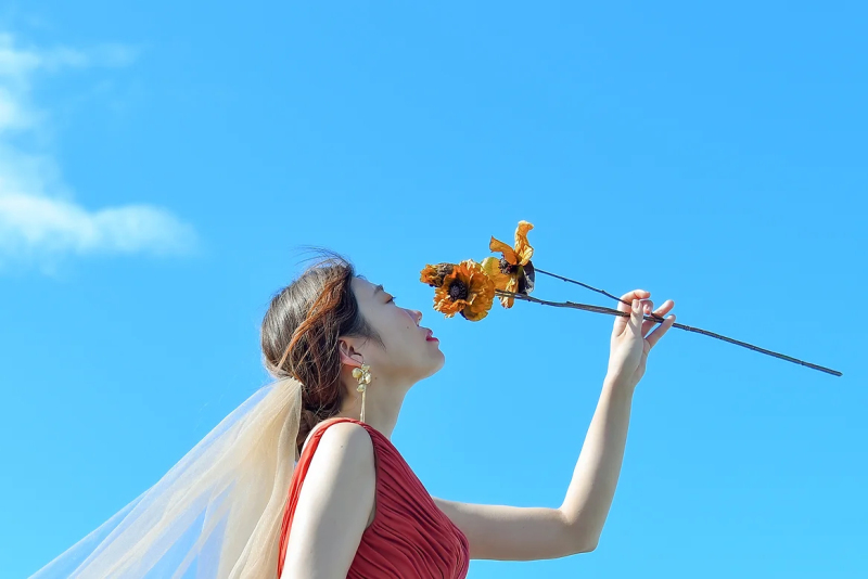 エンゲージフォトやカップルフォトなども対応可能です！ロケーション場所はご相談くださいませ！東京駅、和田倉門、目白庭園、池田山公園、小石川後楽園、肥後細川邸など撮影場所が車30分圏内にございます！