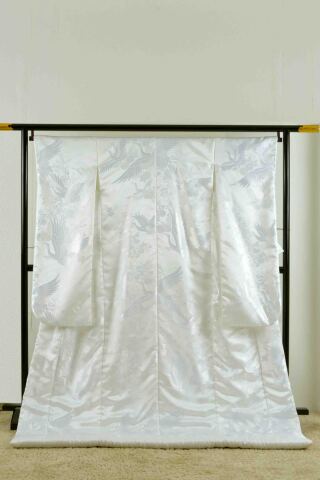 ラ・センプレ 白無垢 004