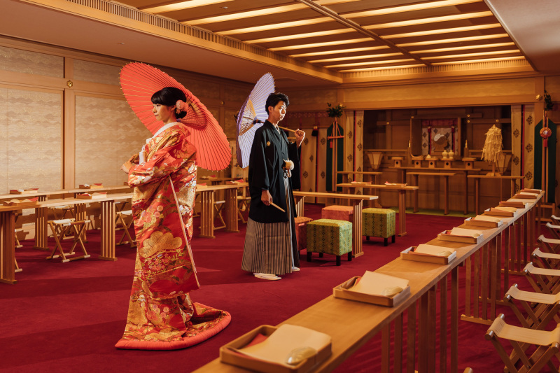 神殿へ移動 貸し切り撮影