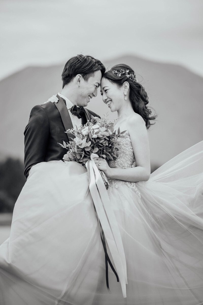 楽しいシーンはモノトーンも映える