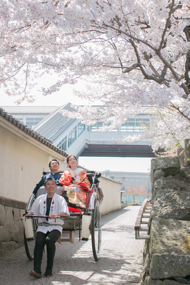 人力車に乗って園内散歩