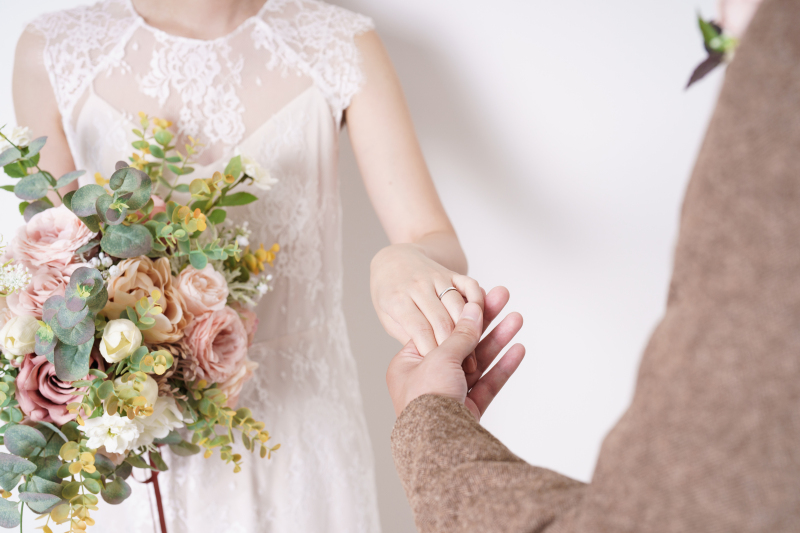 《スタジオフォト》洋装｜ドレス・タキシード｜シンプル＆可愛い背景で撮影