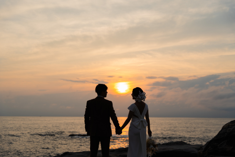 《白良浜＆千畳敷》洋装ロケーション│白浜の人気撮影スポット2ヶ所でウエディングフォト