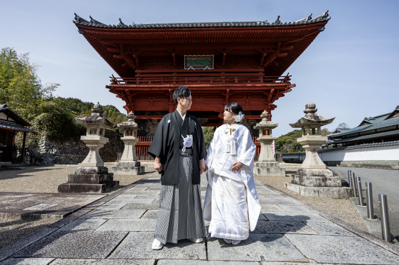 《粉河寺》和装ロケーション│歴史と自然に包まれた趣のある和装フォトを♪