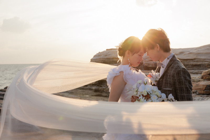 《白良浜＆千畳敷》洋装ロケーション│白浜の人気撮影スポット2ヶ所でウエディングフォト