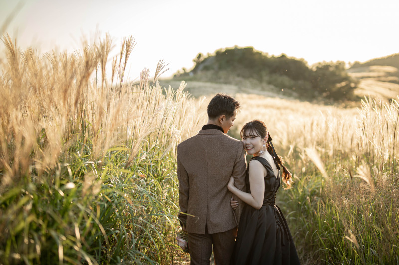 《生石高原》洋装ロケーション│黄金色に輝くススキ＆絶景が広がる火上げ岩│サンセット撮影も追加料金無し♪