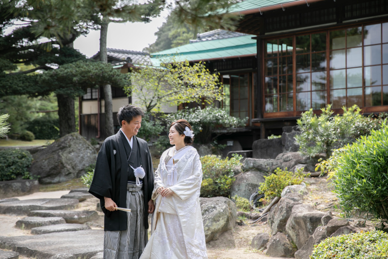 《温山荘園》和装ロケーション｜日本庭園・和室｜和の雰囲気あふれる空間で叶う和装ロケ