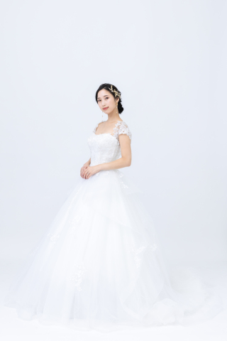 ウエディングドレス