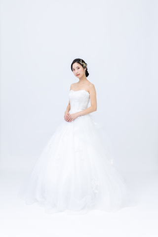 ウェディングドレス