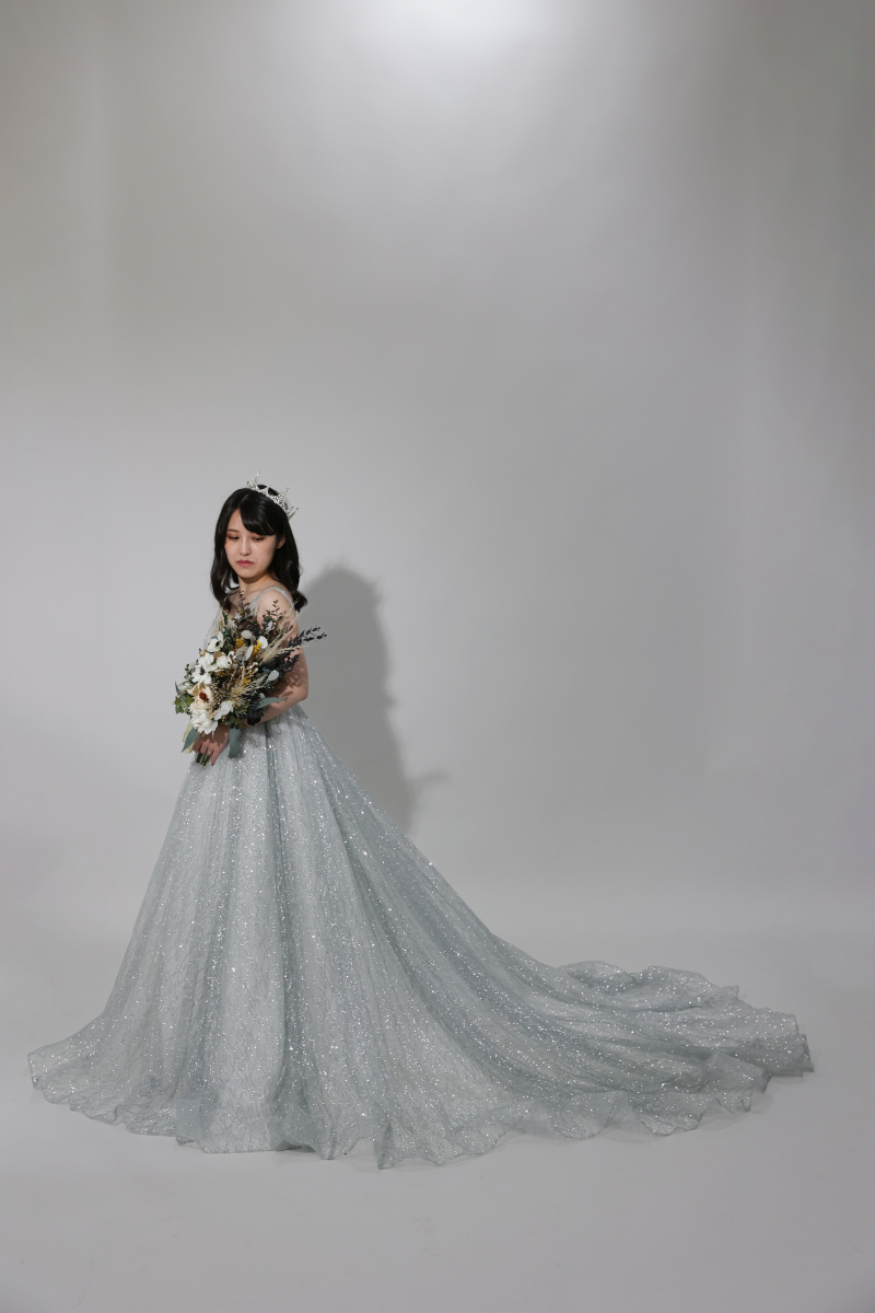 ドレスを変えて1枚。