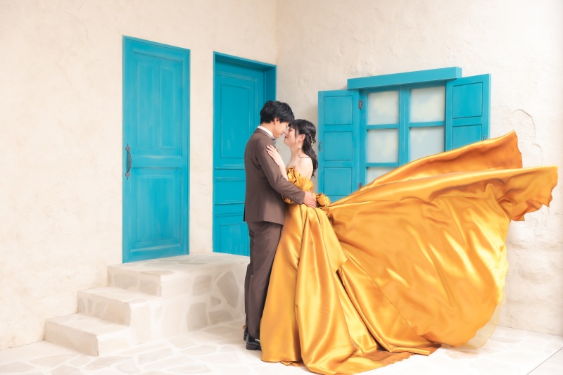 ドレスをフワッと♪