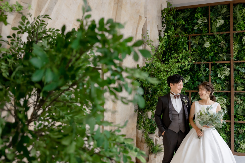 本格的なチャペルを様々な角度で