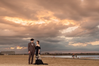 【和装スタジオ洋装ロケーションプラン】泉南ビーチで輝くひとときを