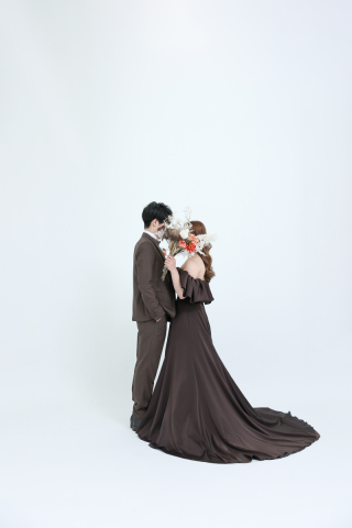 【洋装スタジオプラン】シンプル好きなお二人。