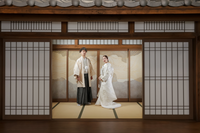 襖を閉じると。。。