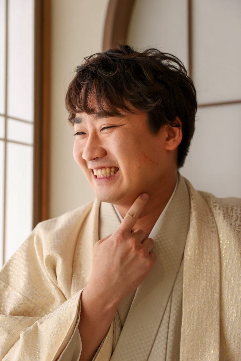 新郎さまたまらずこの表情!