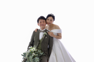 【和装洋装スタジオプラン】好きなお色に包まれて