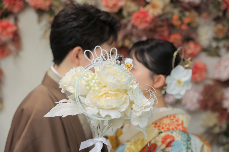 お二人の出会いが描かれた1枚