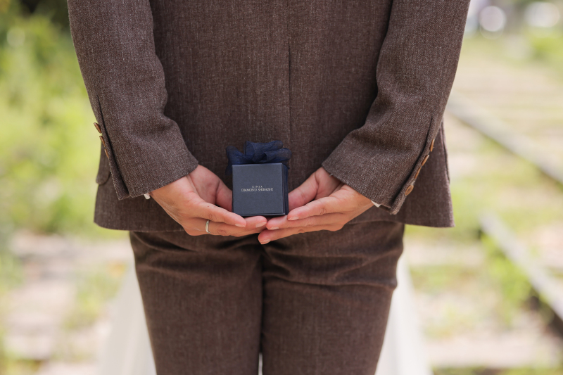 指輪のケースと一緒に。