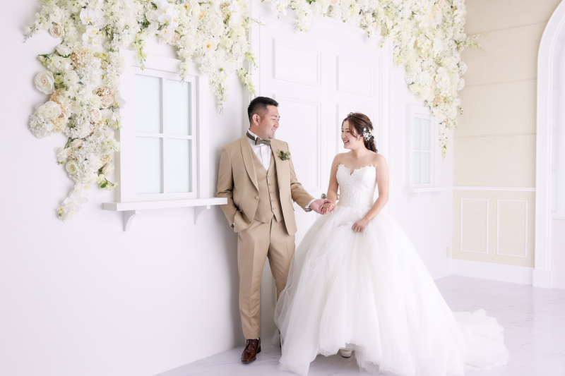 【和装洋装スタジオプラン】真っ白な背景と共に