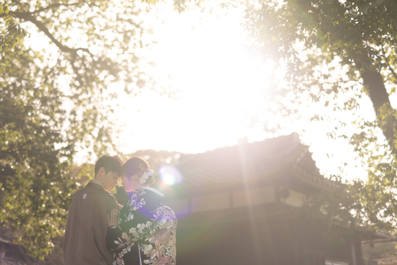 おふたりを包み込む優しい光