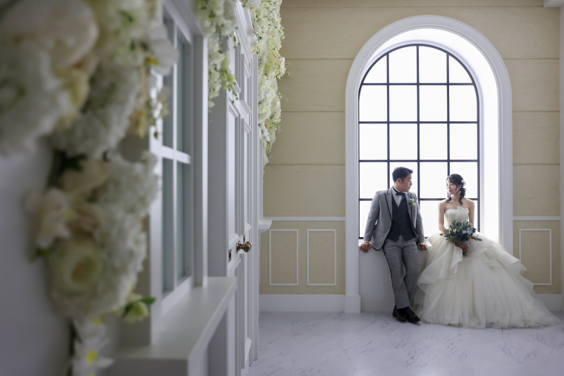 窓枠でラフに。