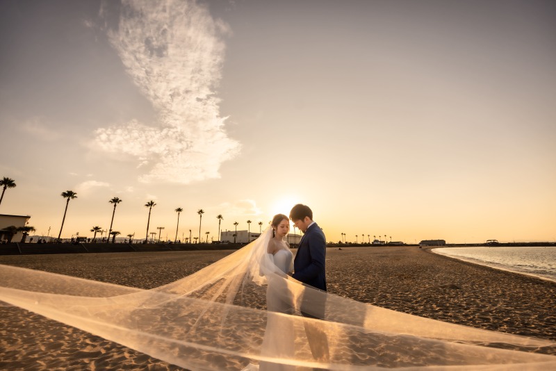 【洋装ロケーション】広々とした空間で