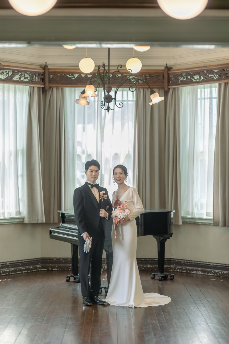 洋装が似合う館で