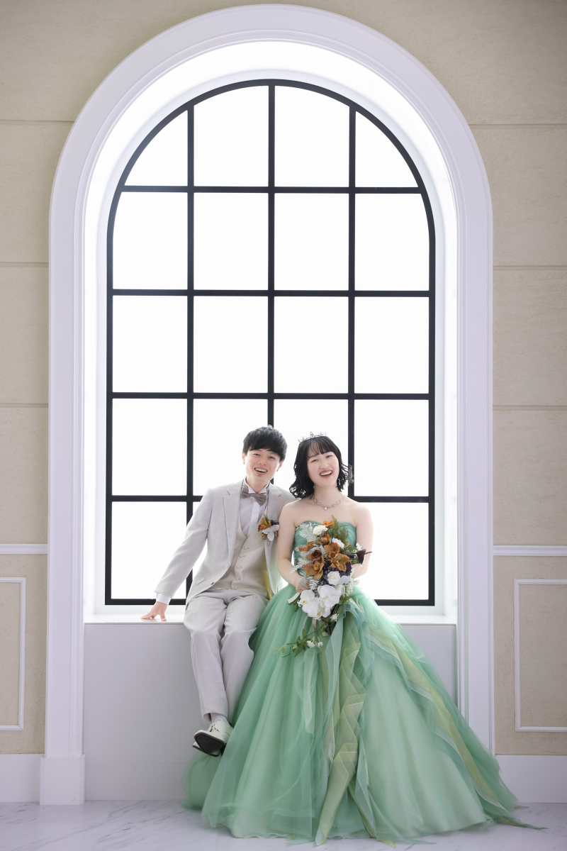 カラードレス。