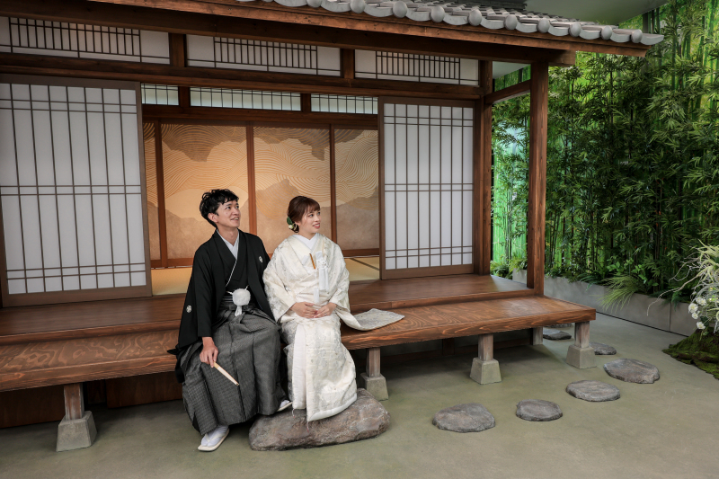 広々とした屋内庭園での撮影