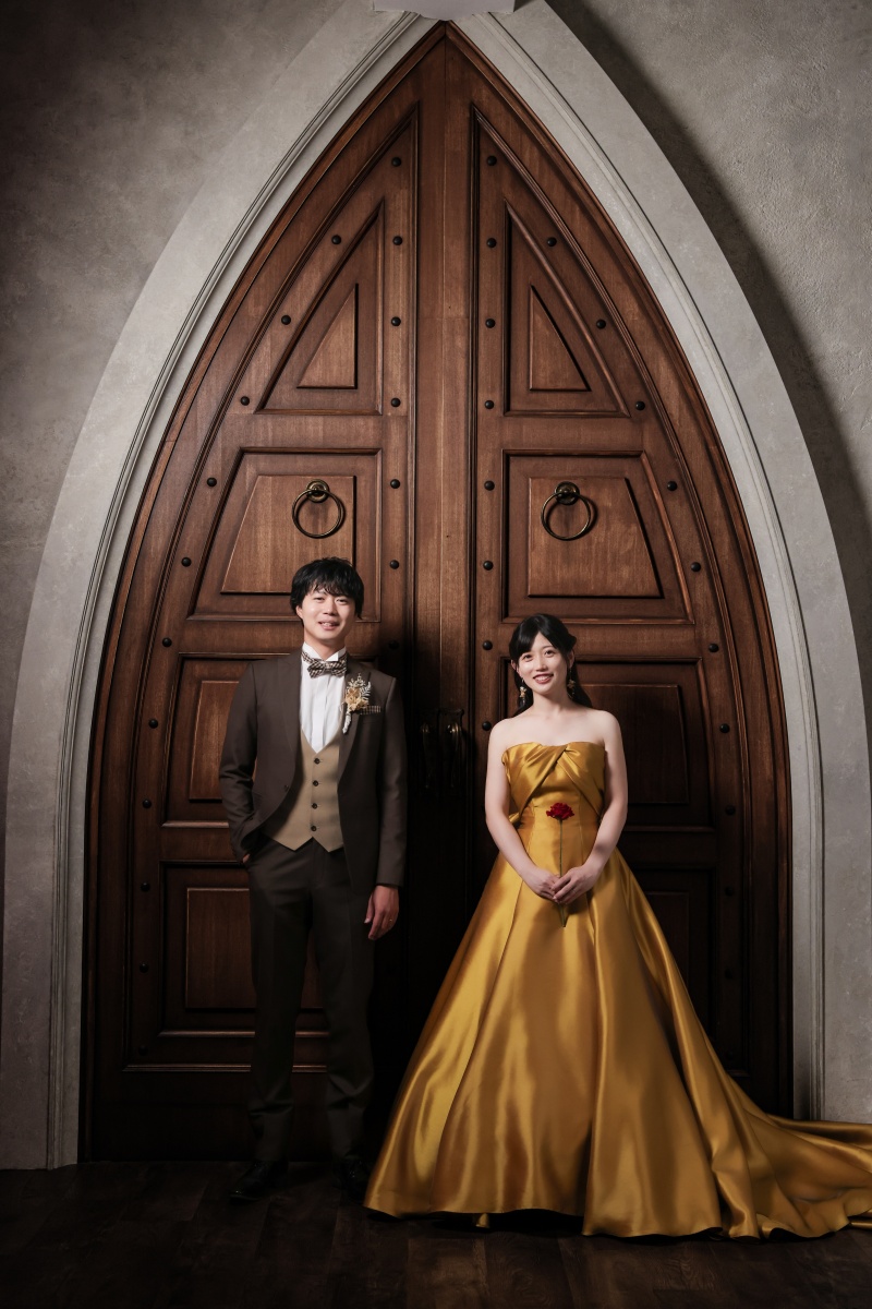 アンティークな扉の前で♪