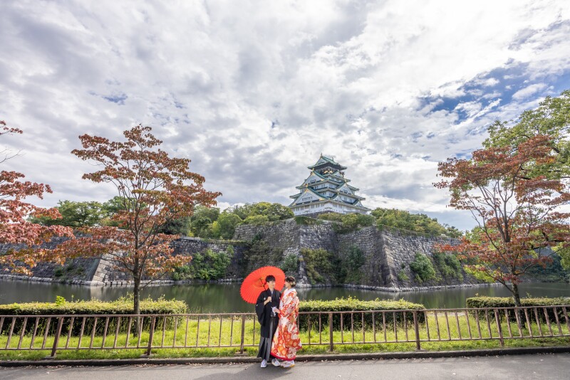大阪城をバックに1枚♪