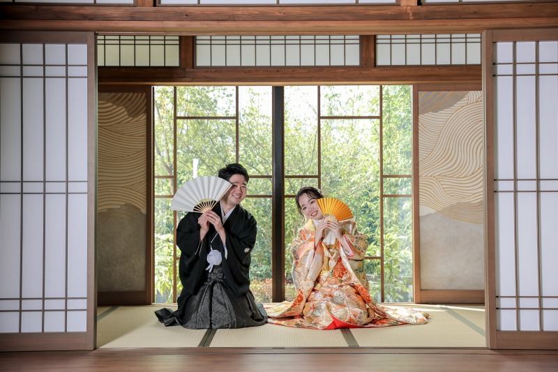 日本家屋で可愛らしいカットも♪