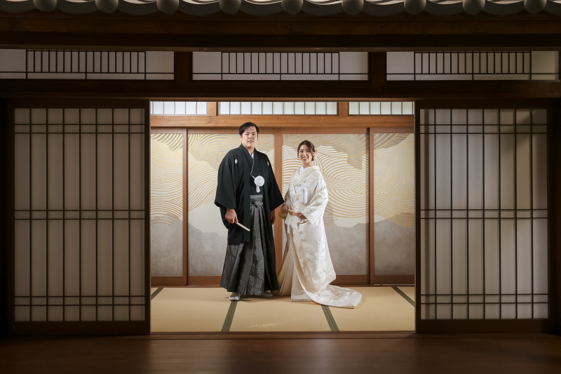 日本家屋でのショット。