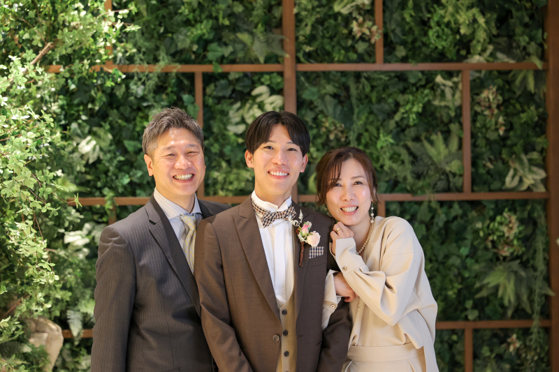 新郎さまご家族ショット