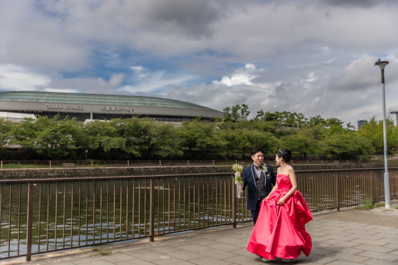 歩いているショット。