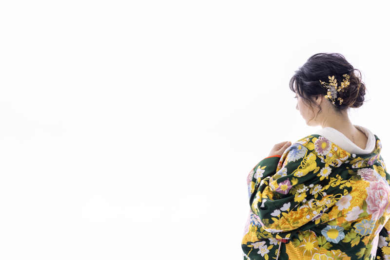 とても素敵な髪飾りもお衣装