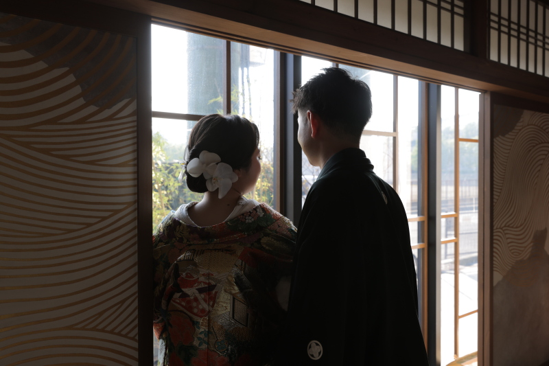 そっと寄り添ったお二人