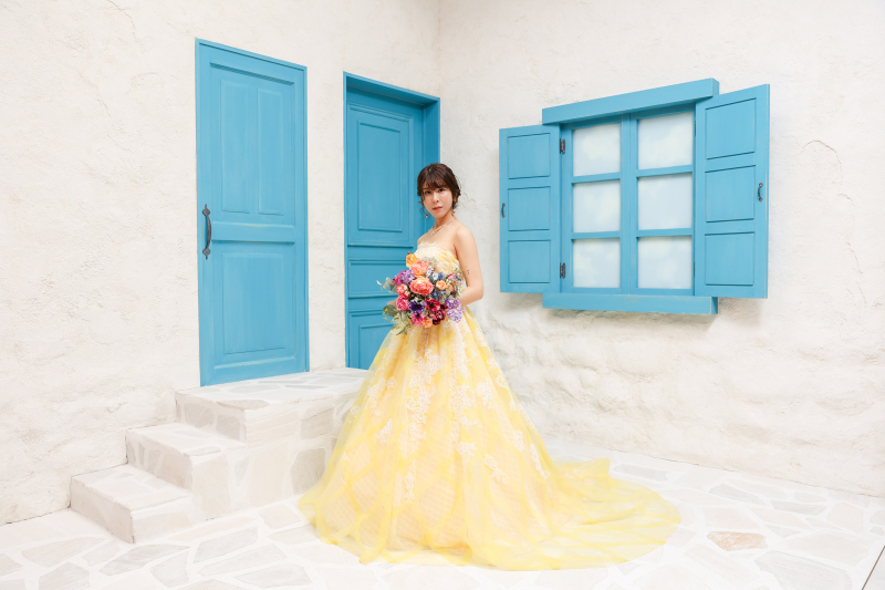 ブーケを持って。