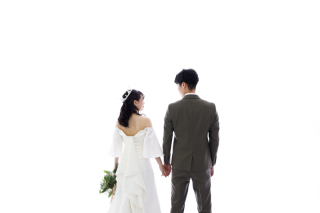 【洋装スタジオプラン】特別な日もお二人らしく。