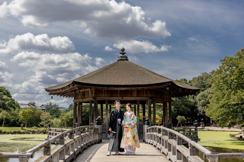 鷺池に浮かぶ浮見堂