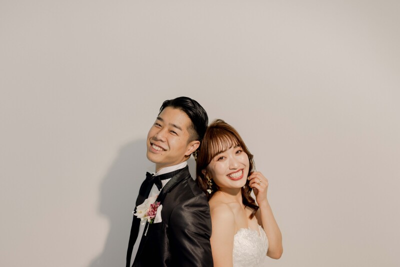 【ベーシック洋装スタジオ】シンプルでおしゃれなスタジオ撮影プラン