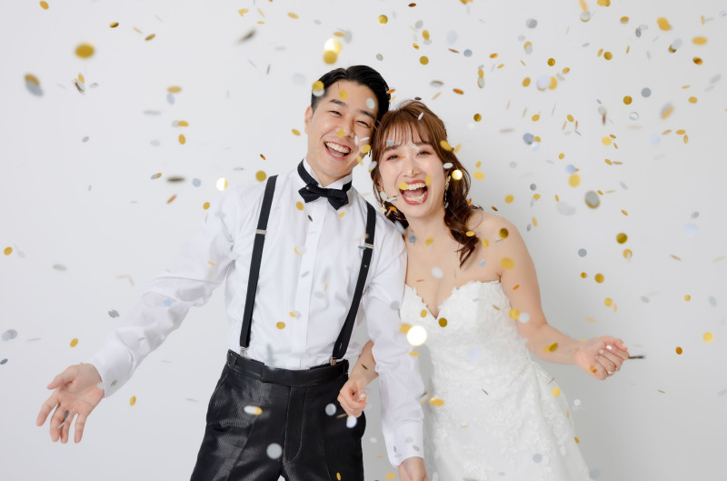 【ベーシック洋装スタジオ】シンプルでおしゃれなスタジオ撮影プラン