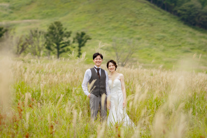 【人気の撮影スポットでの撮影が叶う♪】砥峰高原ドレスロケーションプラン◆全データ300カット+レタッチ+出張料込