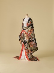 斜め取り草花に鶴 D