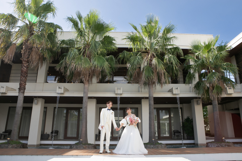 愛犬と一緒に和装でスタジオ&洋装でリゾートチャペルフォトプラン