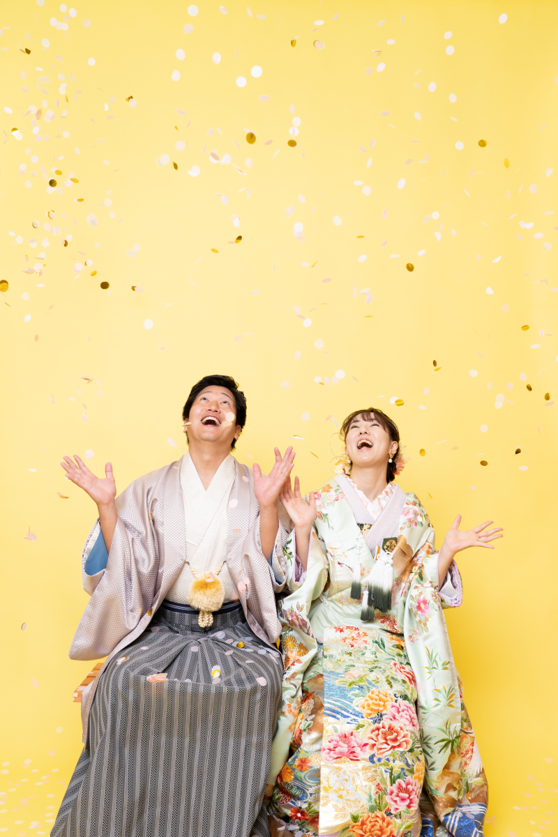 カラフルなコンフェッティを使って