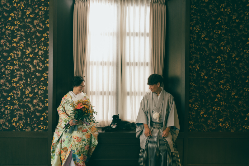 モダンレトロな背景と