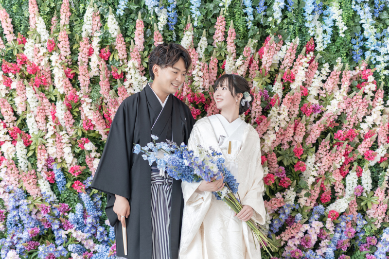 背景とお揃いのブーケで